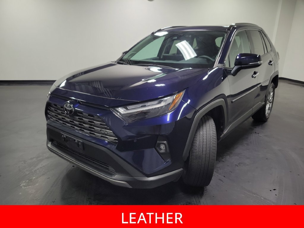 Used 2023 Toyota RAV4 Limited w/ Limited Grade Weather Package AWD/4WD image 4