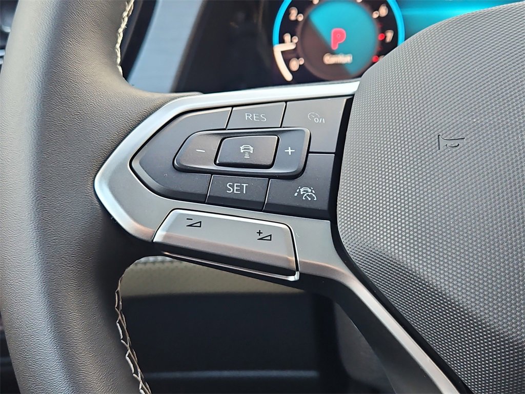 New 2026 Volkswagen Atlas Cross Sport SE image 17