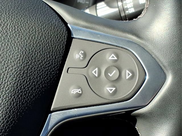 Used 2023 Chevrolet Traverse LT FWD image 28