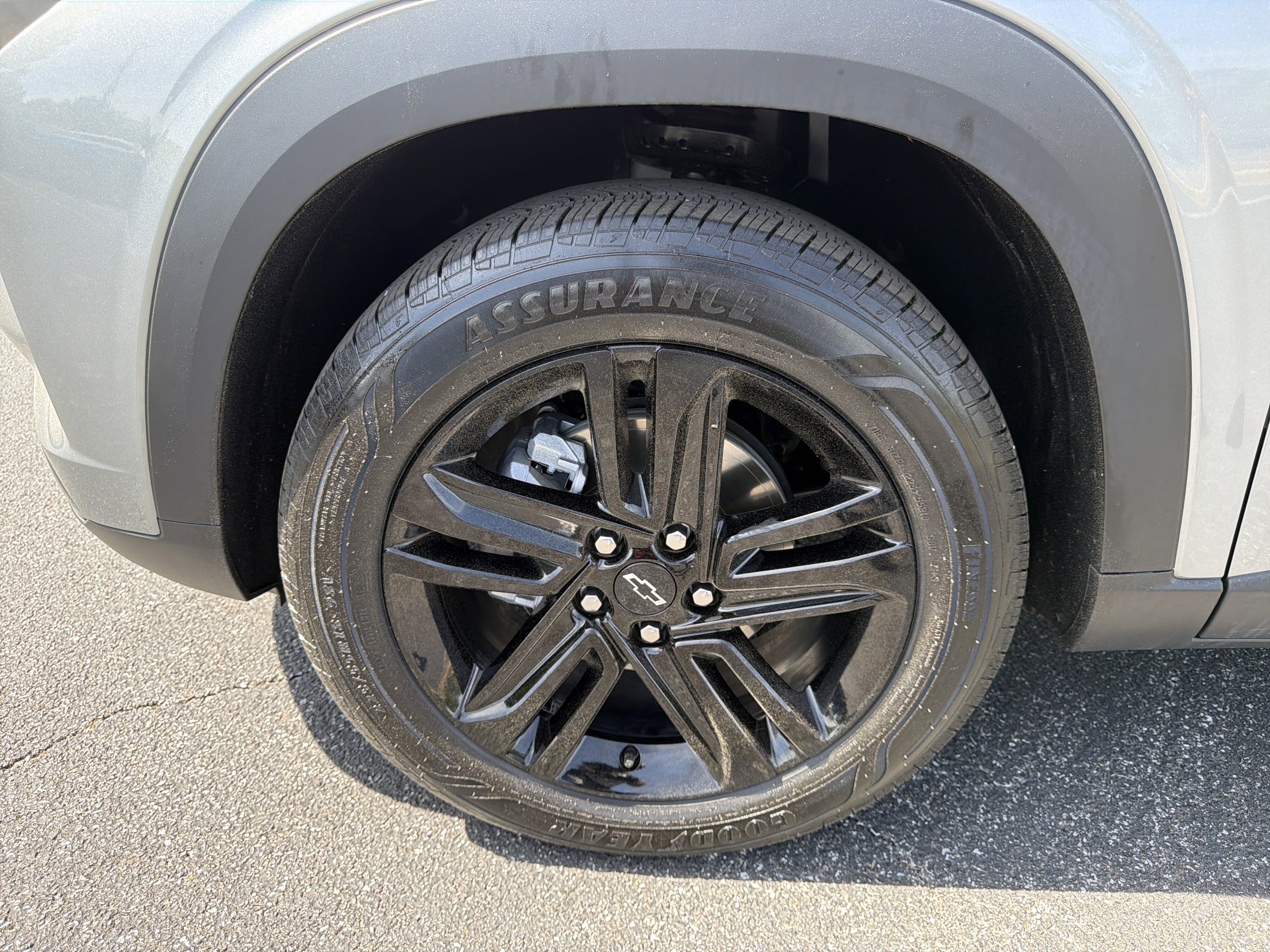 Used 2025 Chevrolet Trax ACTIV w/ Driver Confidence Package FWD image 11