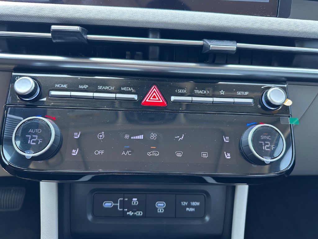 New 2026 Hyundai Tucson Limited FWD image 17