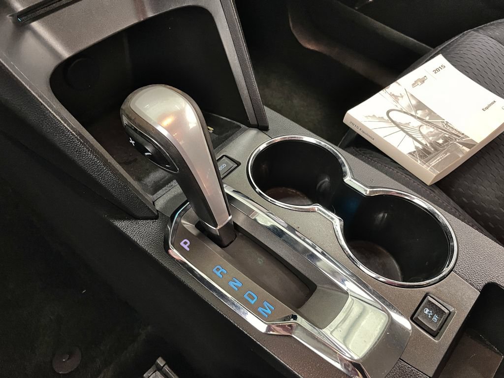 Used 2015 Chevrolet Equinox LS FWD image 28