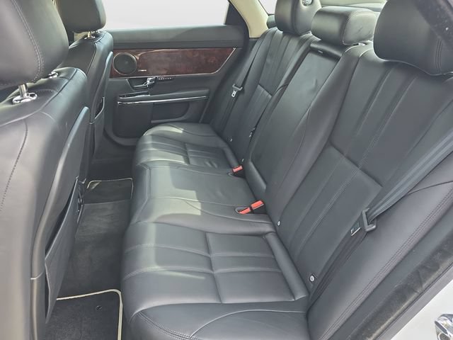 Used 2013 Jaguar XJ AWD image 16