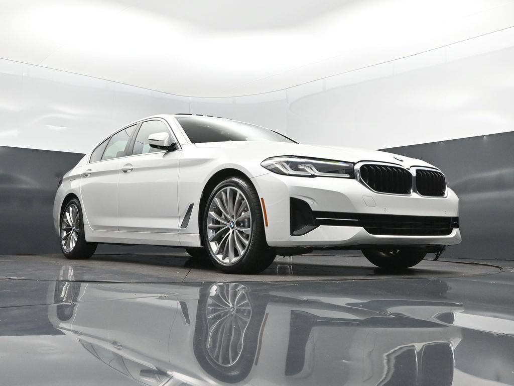 Certified 2023 BMW 530i w/ Convenience Package RWD image 44