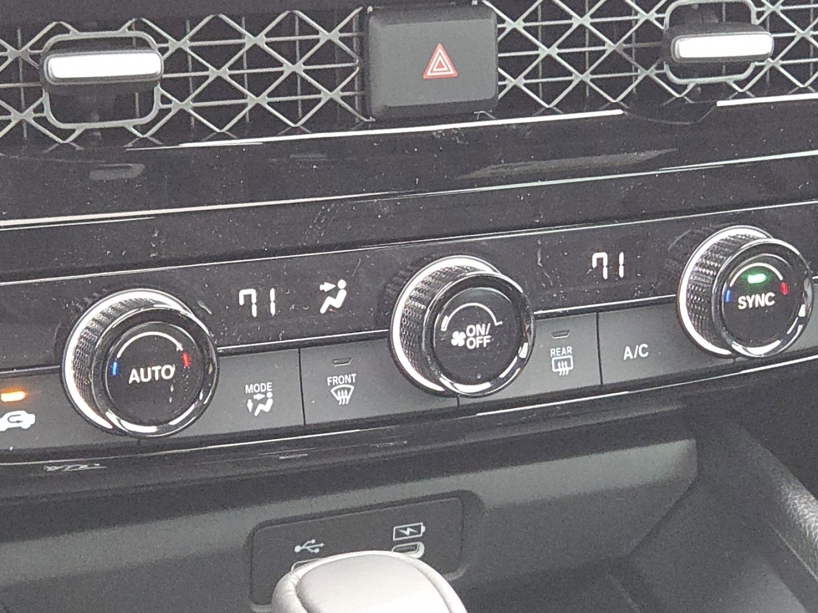 Used 2025 Honda Accord Sport image 30