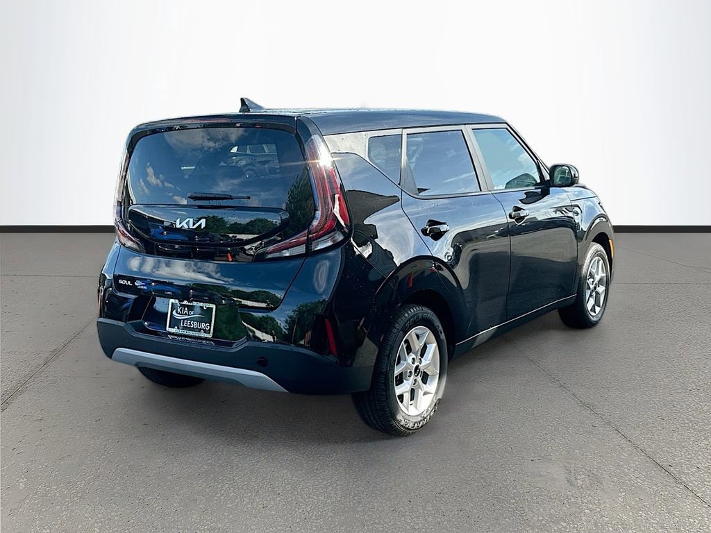 Certified 2025 Kia Soul LX w/ LX Technology Package image 7