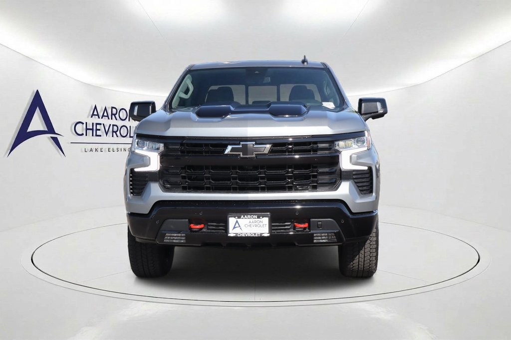 New 2026 Chevrolet Silverado 1500 LT Trail Boss w/ Safety Package AWD/4WD image 2