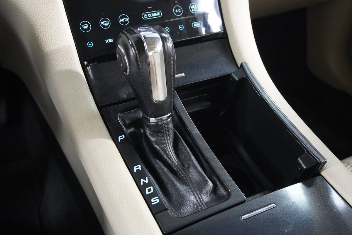 Used 2018 Ford Taurus Limited w/ Driver Assist Package AWD/4WD image 23