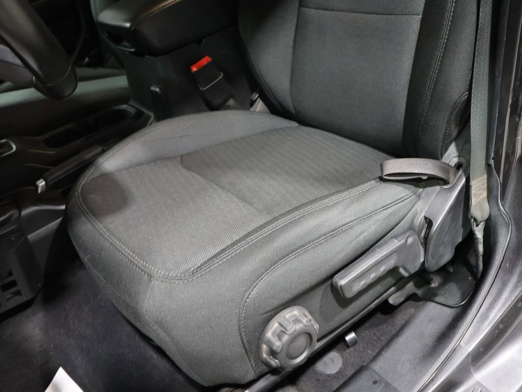 Used 2021 Jeep Gladiator Willys image 13