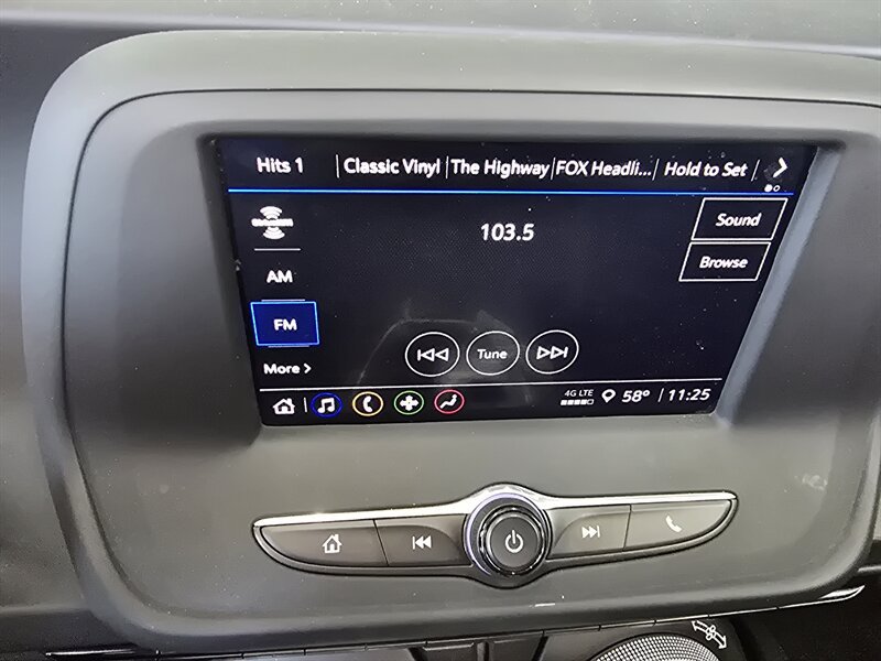 Used 2023 Chevrolet Camaro LT RWD image 30