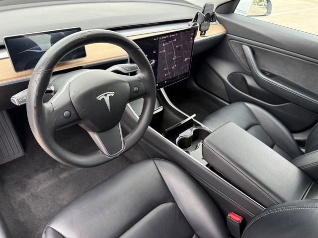 Used 2019 Tesla Model 3 Mid Range image 11