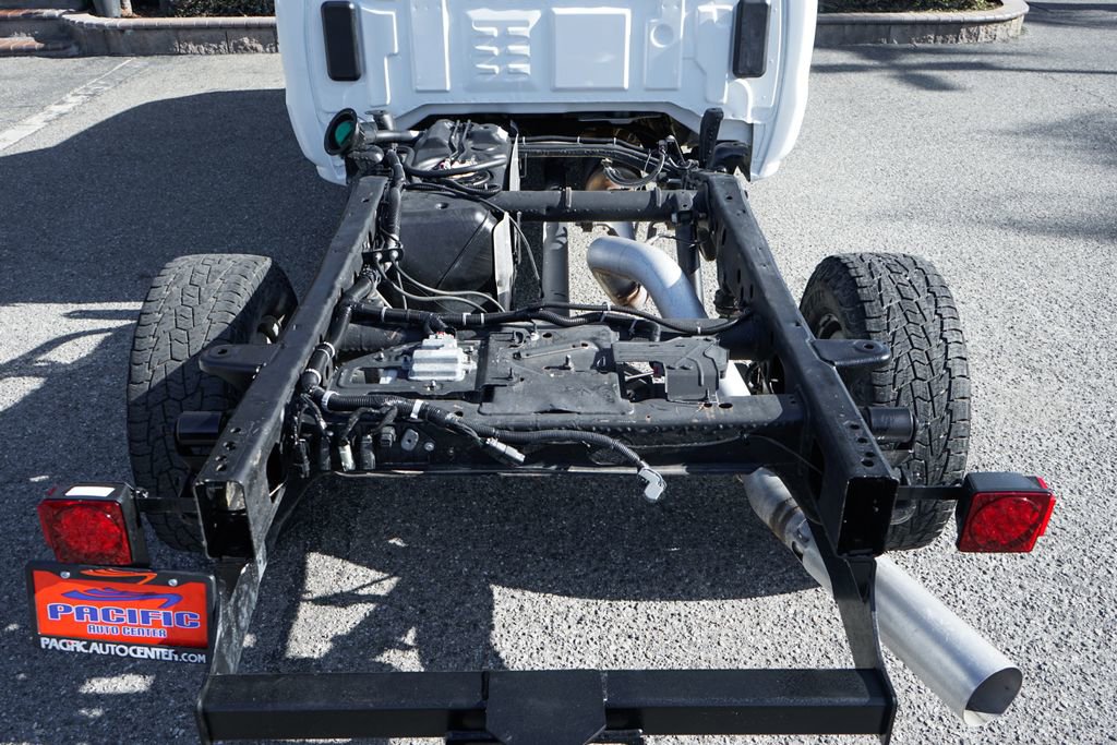 Used 2018 GMC Sierra 2500 2WD Crew Cab w/ Sierra Convenience Package image 8