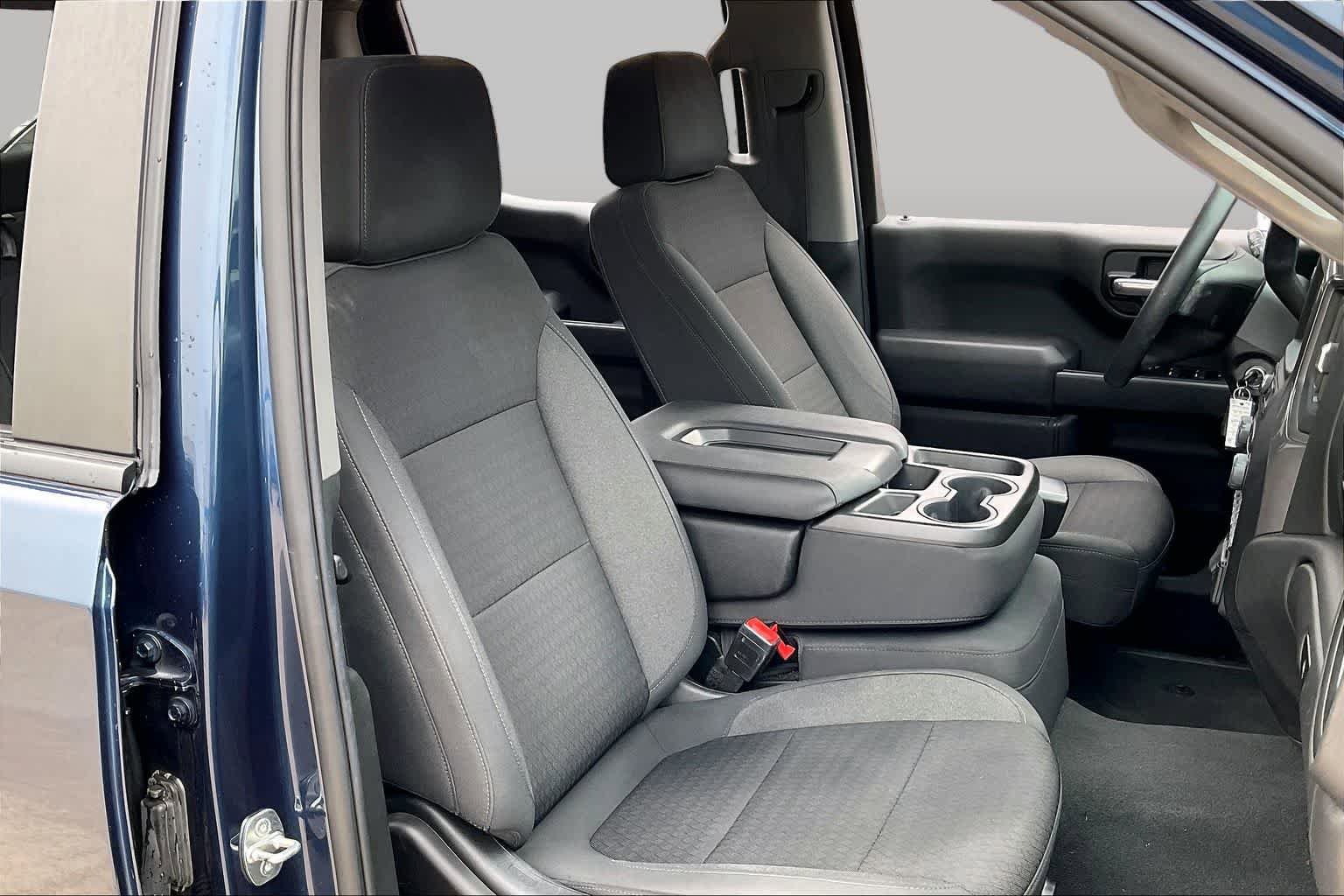 Certified 2022 Chevrolet Silverado 1500 Custom RWD image 10