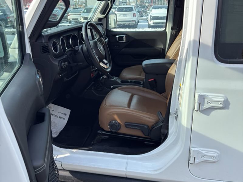 Used 2021 Jeep Wrangler Unlimited Rubicon 4xe w/ Cold Weather Group image 11