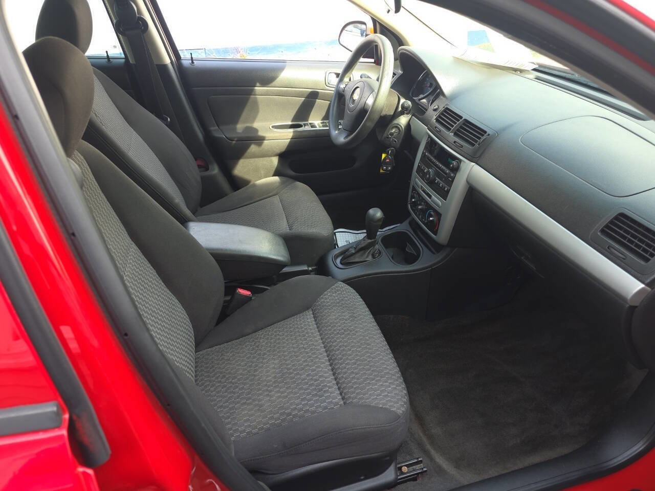 Used 2010 Chevrolet Cobalt LT FWD image 8