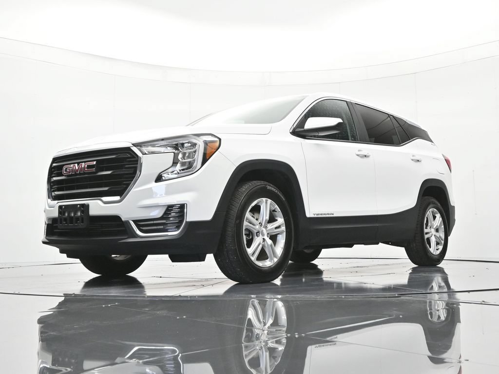 Used 2024 GMC Terrain SLE AWD/4WD image 35