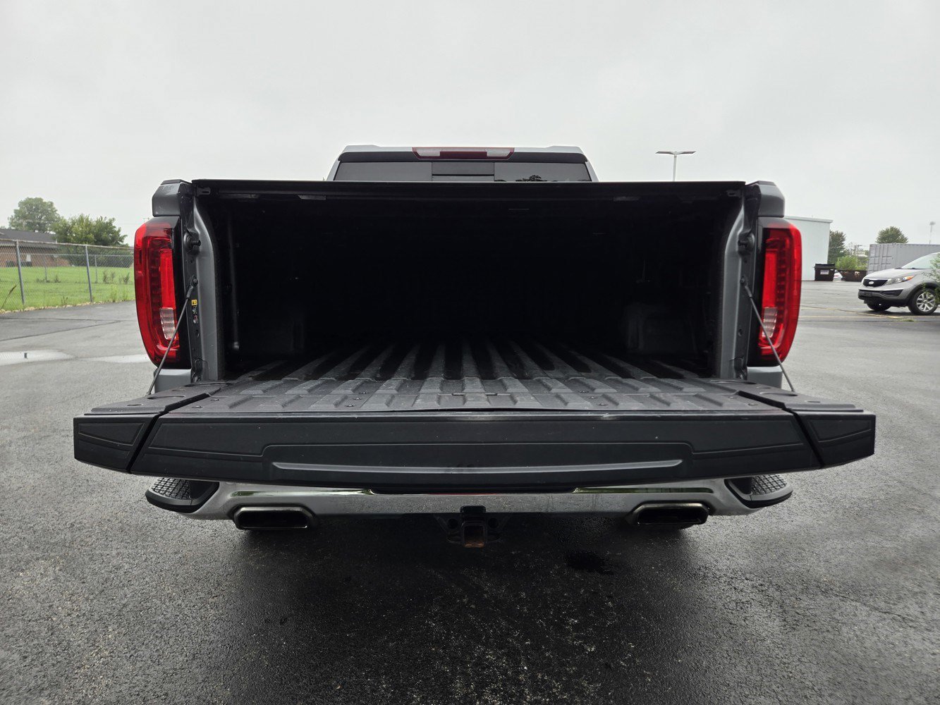 Used 2020 GMC Sierra 1500 SLT w/ SLT Premium Plus Package AWD/4WD image 33