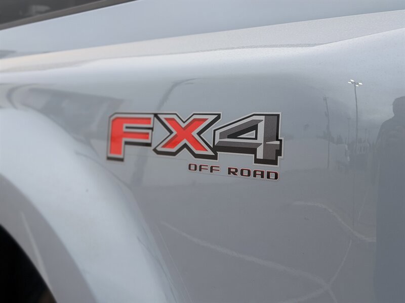 Used 2025 Ford F450 Platinum w/ FX4 Off-Road Package AWD/4WD image 16