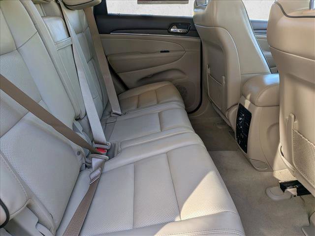 Used 2020 Jeep Grand Cherokee Overland AWD/4WD image 21