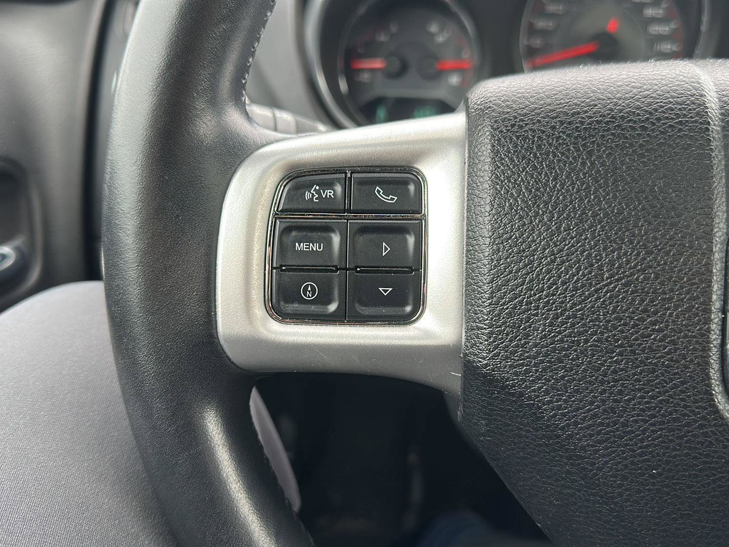 Used 2012 Dodge Avenger SXT Plus w/ Cold Weather Group FWD image 14