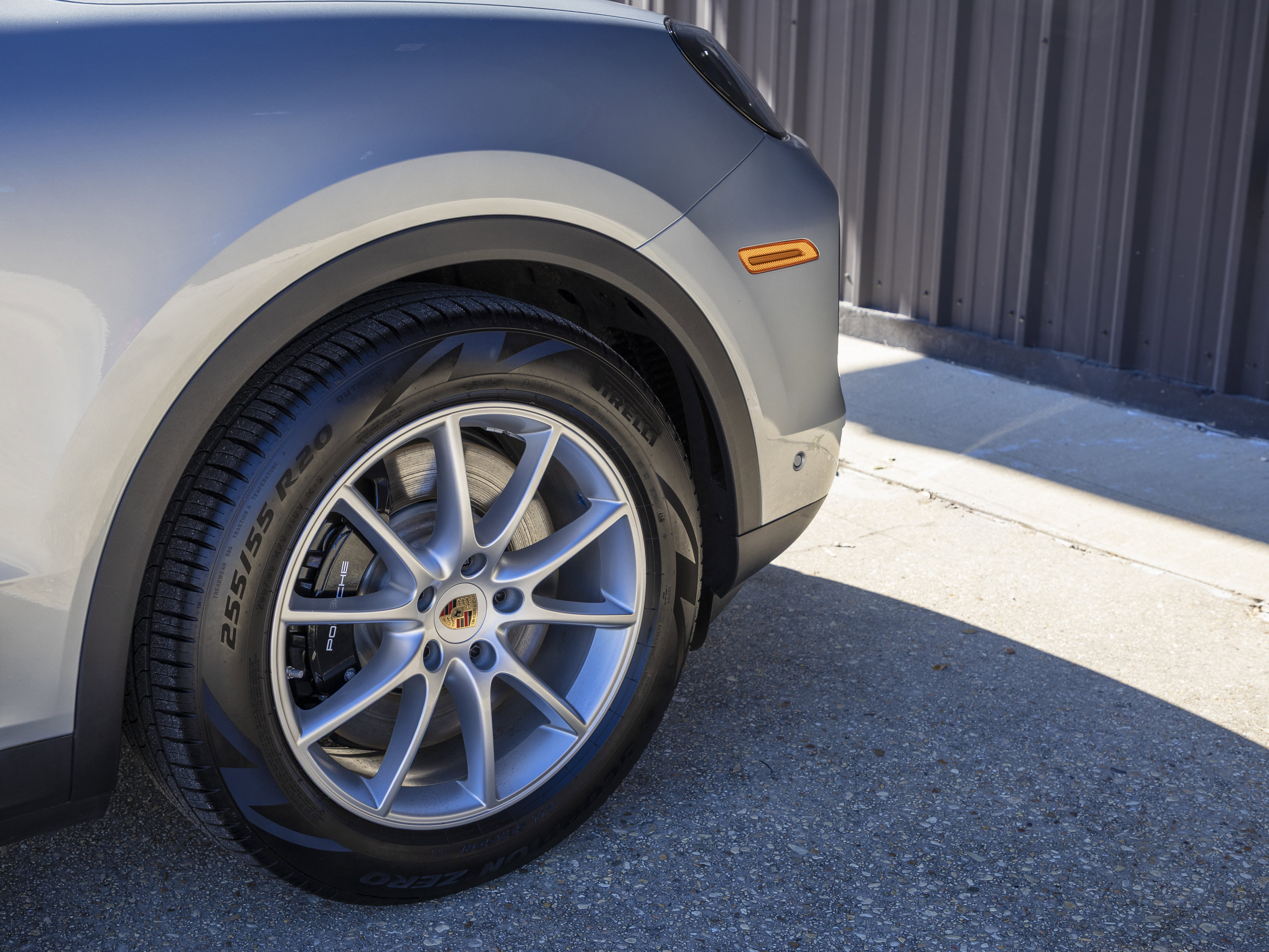 Certified 2025 Porsche Cayenne S image 9