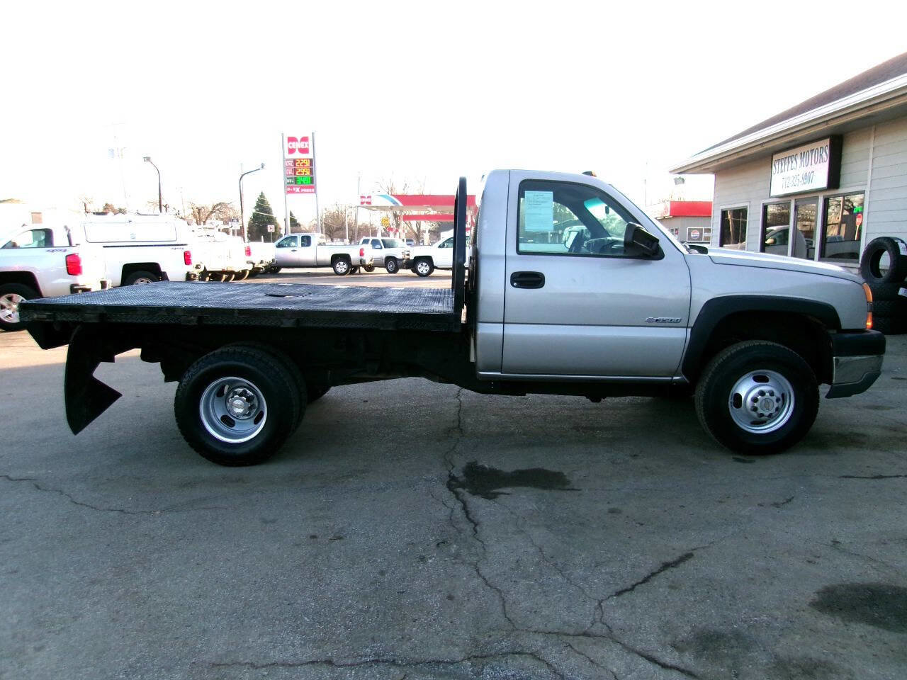 Used 2006 Chevrolet Silverado 3500 4x4 Regular Cab w/ Skid Plate Package image 5