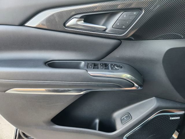Used 2025 Chevrolet Traverse High Country FWD image 26