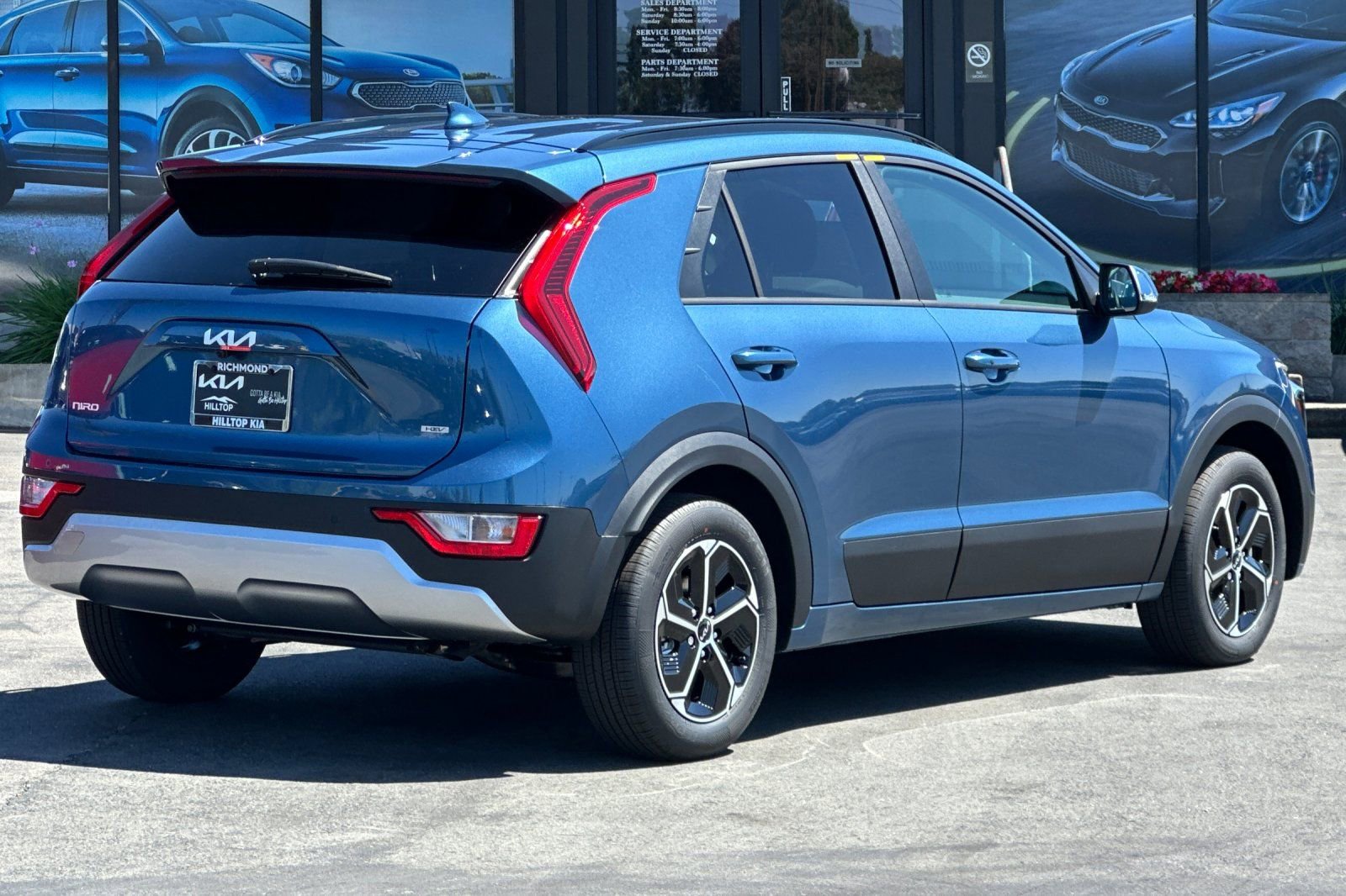 New 2026 Kia Niro EX FWD image 4