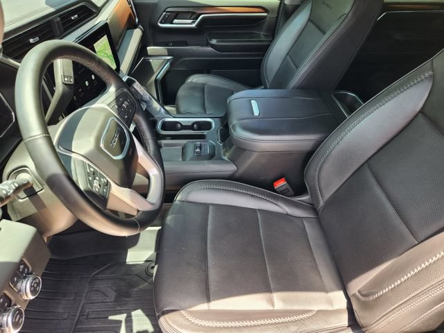 Used 2024 GMC Sierra 2500 Denali w/ Denali Reserve Package AWD/4WD image 13