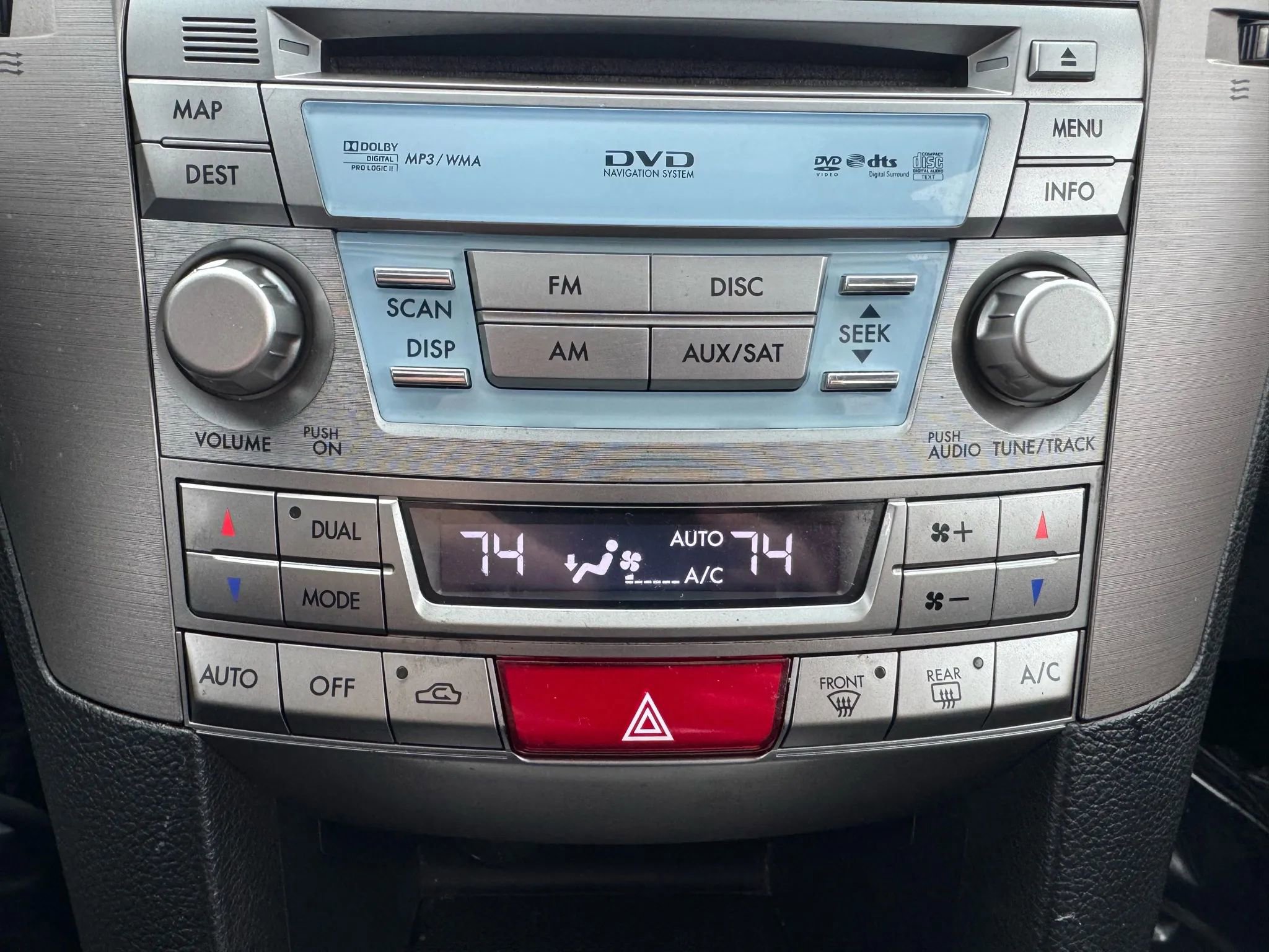 Used 2012 Subaru Legacy 3.6R Limited image 29