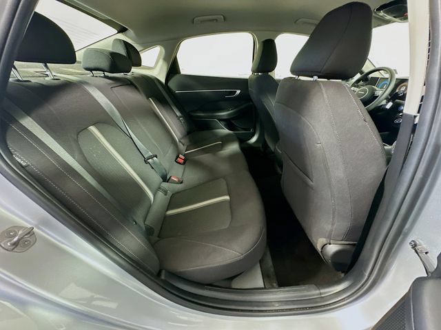 Used 2025 Hyundai Sonata SEL FWD image 25