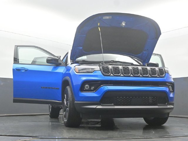 New 2026 Jeep Compass Limited w/ Sun, Sound & Navigation Group AWD/4WD image 57