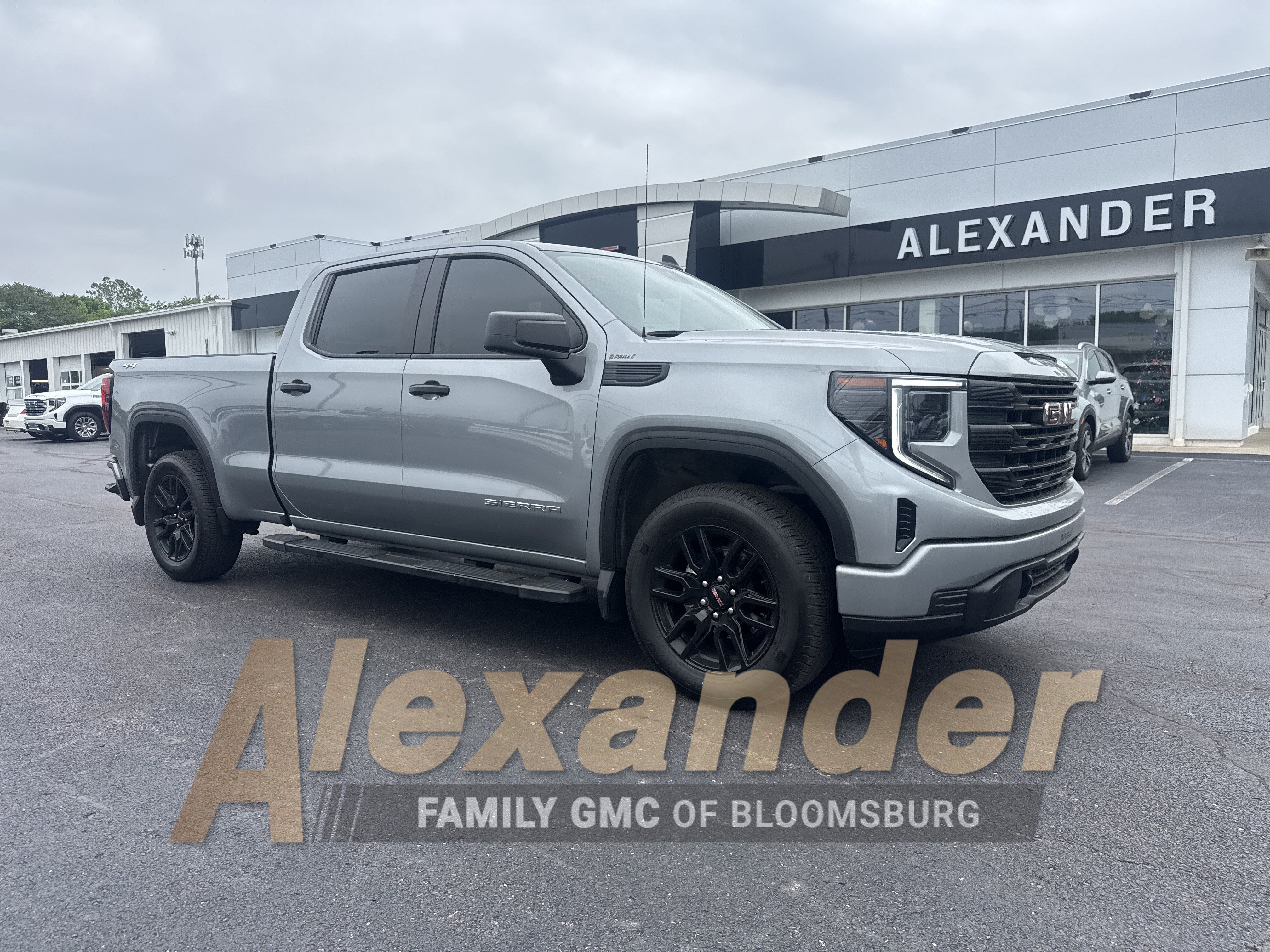 Used 2024 GMC Sierra 1500 Pro w/ Graphite Edition AWD/4WD video 1
