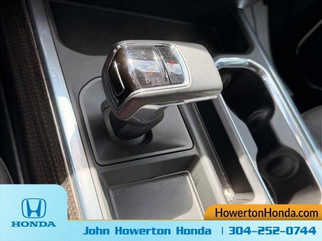 Used 2025 Chevrolet Silverado 1500 LT Trail Boss w/ Convenience Package II image 28