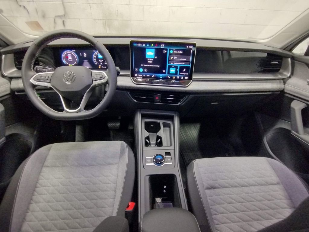 New 2025 Volkswagen Tiguan S image 33