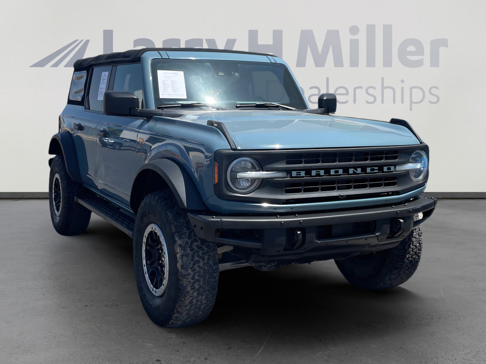 Used 2021 Ford Bronco Badlands w/ Sasquatch Package AWD/4WD image 7