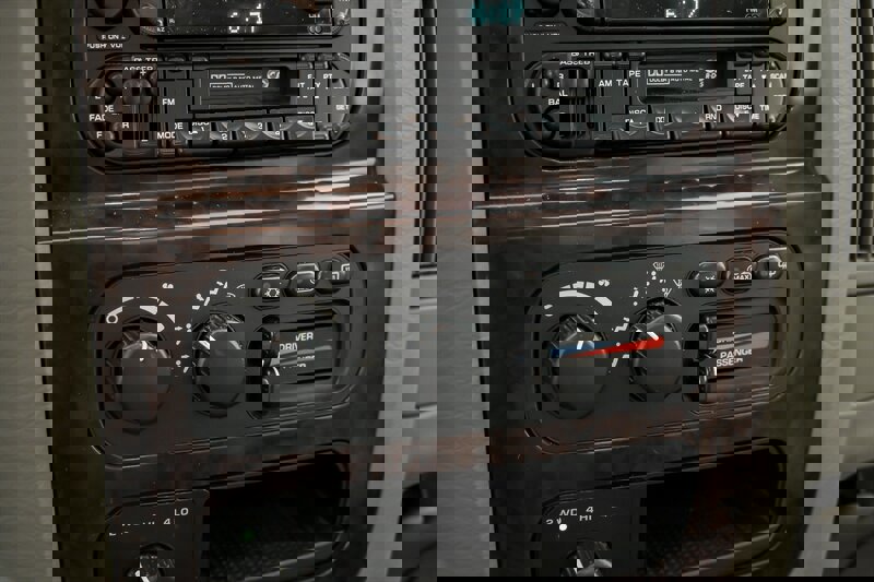 Used 2003 Dodge Ram 2500 Truck SLT image 26