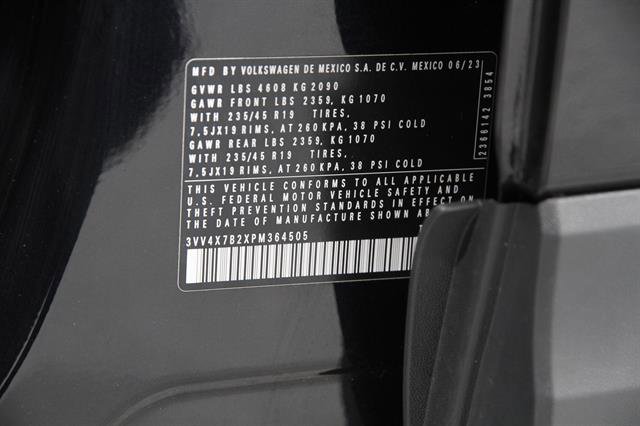 Used 2023 Volkswagen Taos SEL image 23