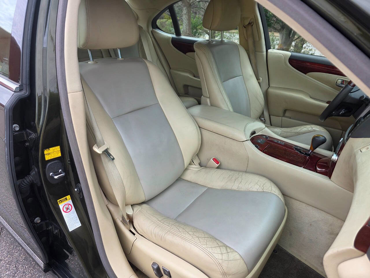 Used 2010 Lexus LS 460 image 39