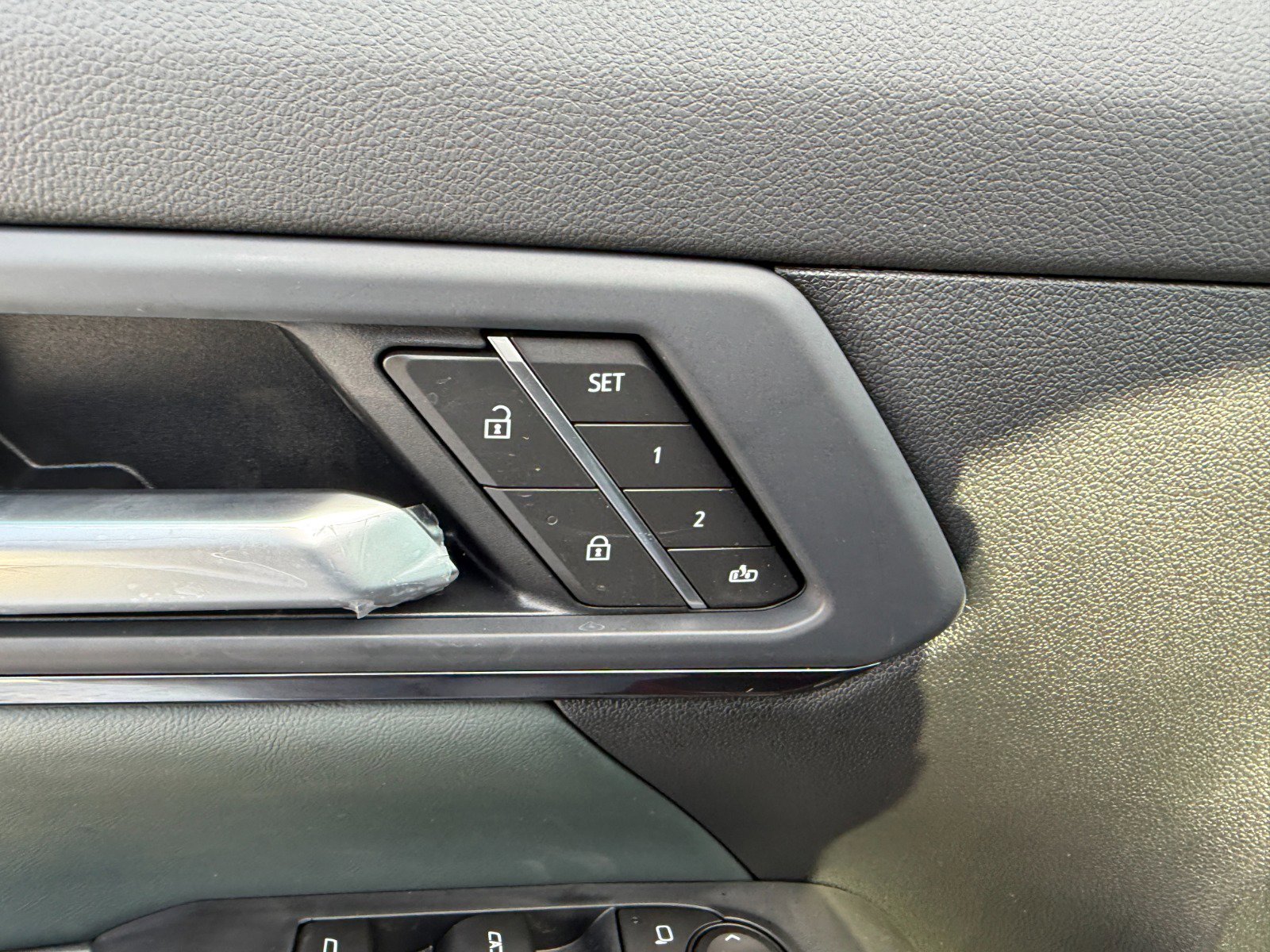 New 2026 GMC Terrain AT4 w/ Convenience Package III image 26