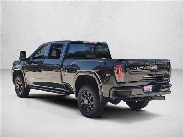 Used 2024 GMC Sierra 2500 AT4 w/ AT4 Premium Plus Package AWD/4WD image 7