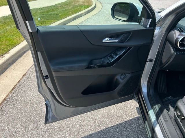 New 2026 Chevrolet Equinox LT w/ Convenience Package II image 29