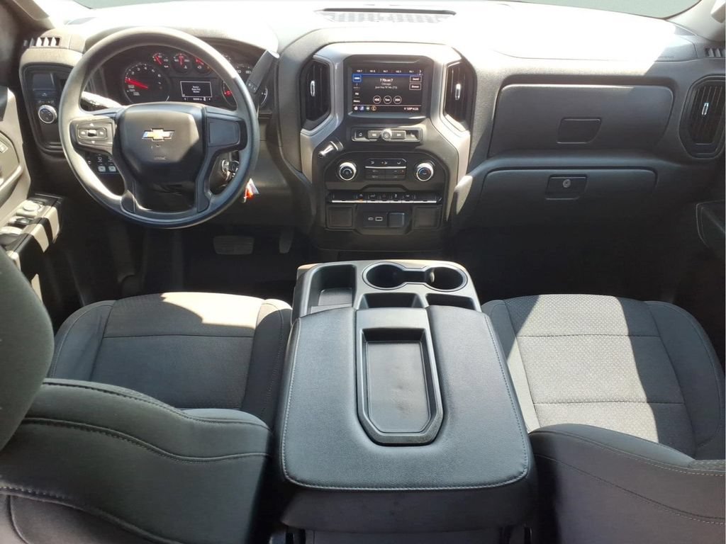 Used 2022 Chevrolet Silverado 1500 Custom RWD image 17