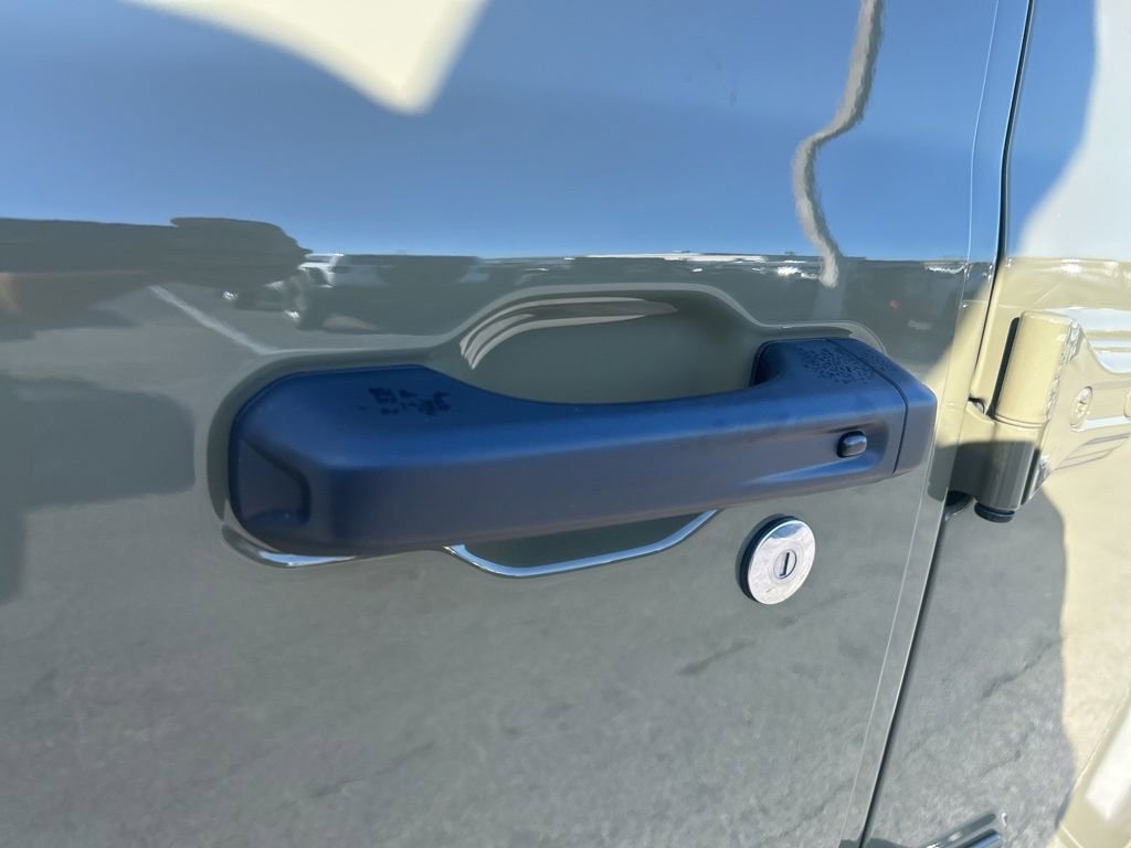 New 2025 Jeep Wrangler Unlimited Rubicon 4xe w/ Safety Group image 22