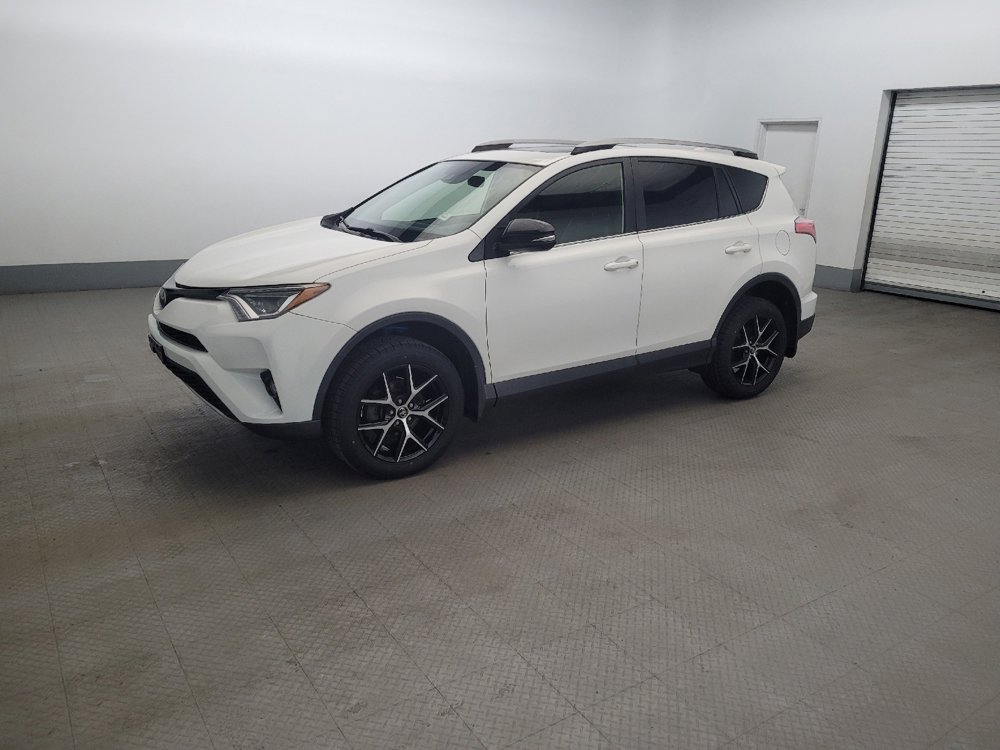Used 2018 Toyota RAV4 SE w/ Power Extra Value Package AWD/4WD image 2