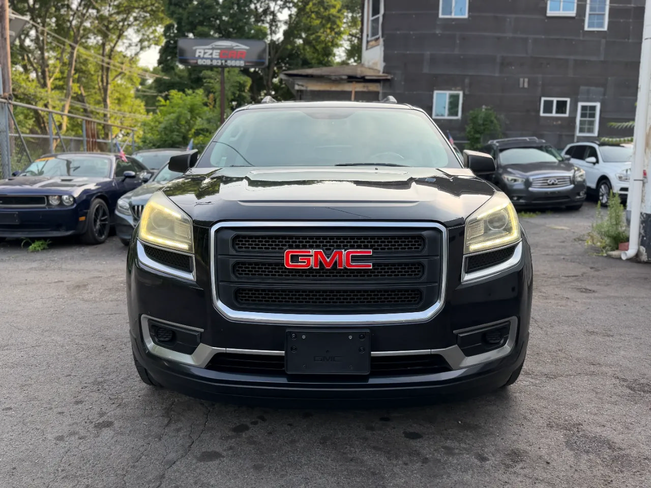 Used 2013 GMC Acadia SLE FWD image 14