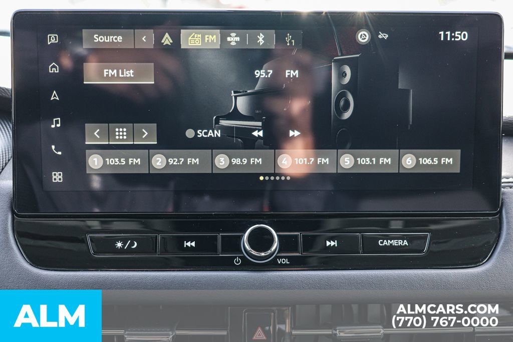 Used 2025 Mitsubishi Outlander SE image 43