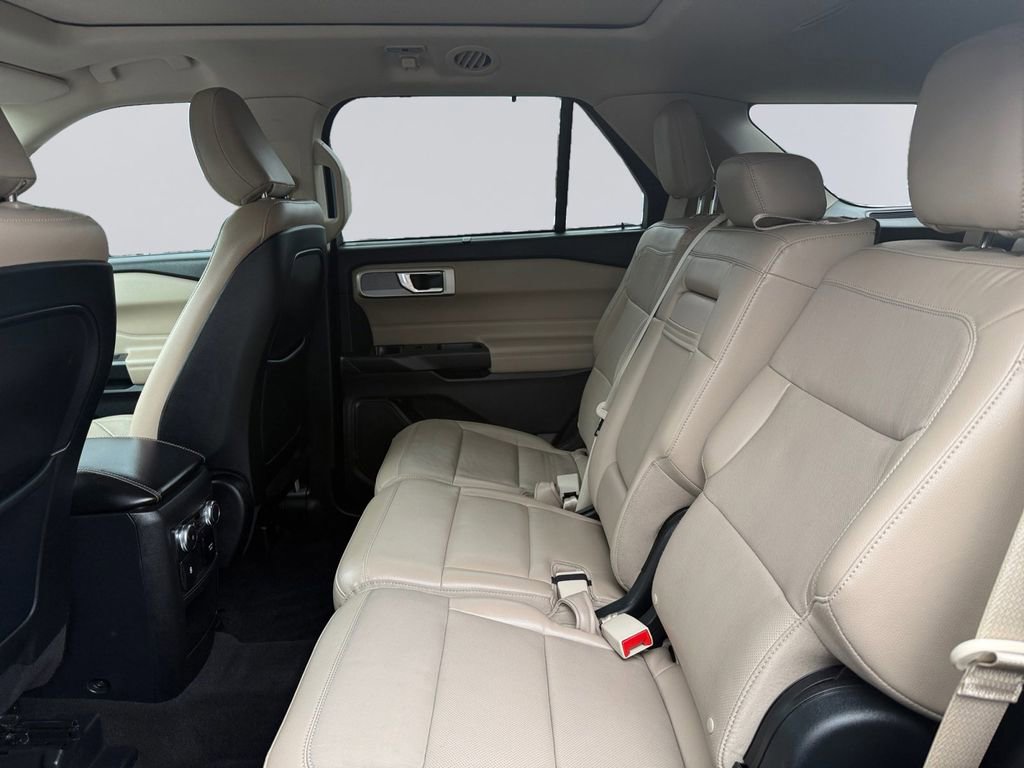 Used 2020 Ford Explorer Limited AWD/4WD image 17