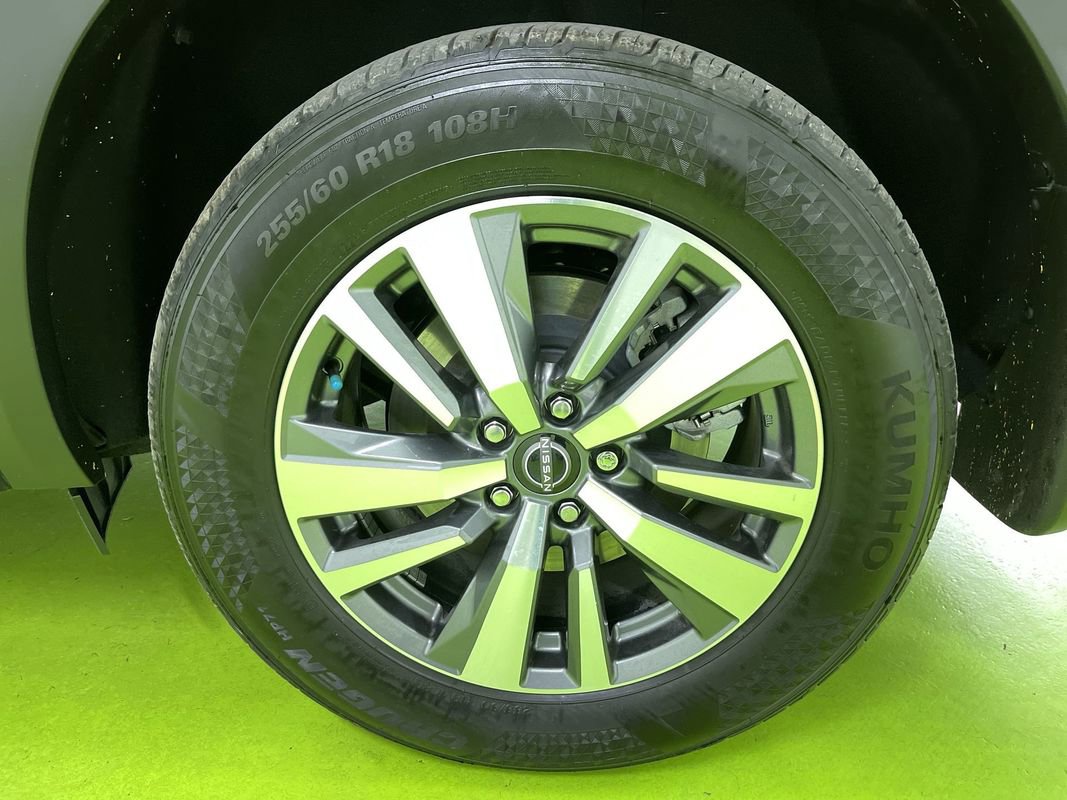 Used 2024 Nissan Pathfinder SL image 15