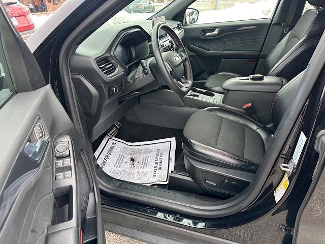 Used 2024 Ford Escape ST-Line image 14